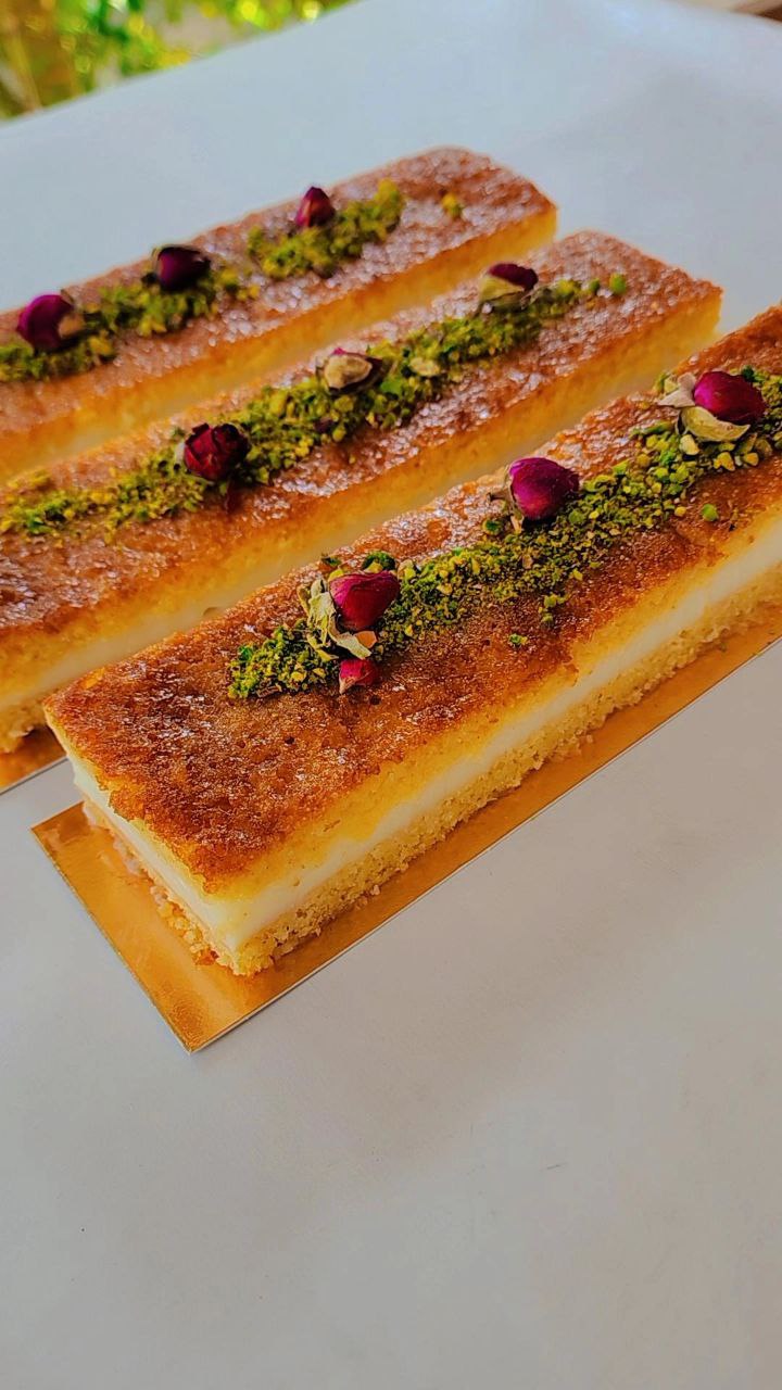 بسبوسة بالقشطة